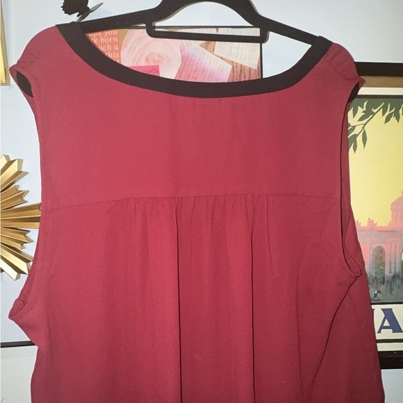 Torrid Burgundy Brick Red Black Georgette Tank Blouse - Picture 4 of 9